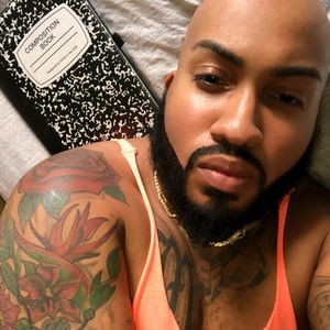 Meet your Posher, Malik